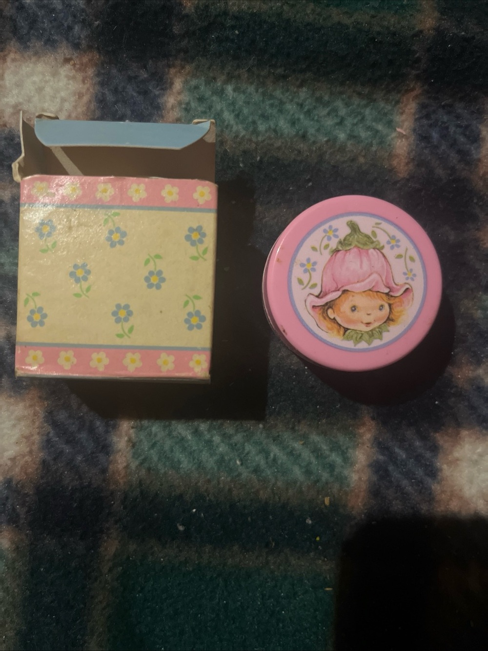 VTG 1983 Avon Little Blossom Fairy Cheeky Rose Blush .25 oz New In Box As Is